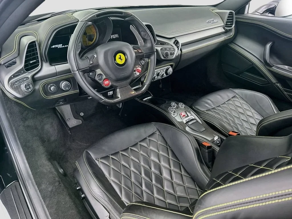 2014 Ferrari 458 Italia, 9/20