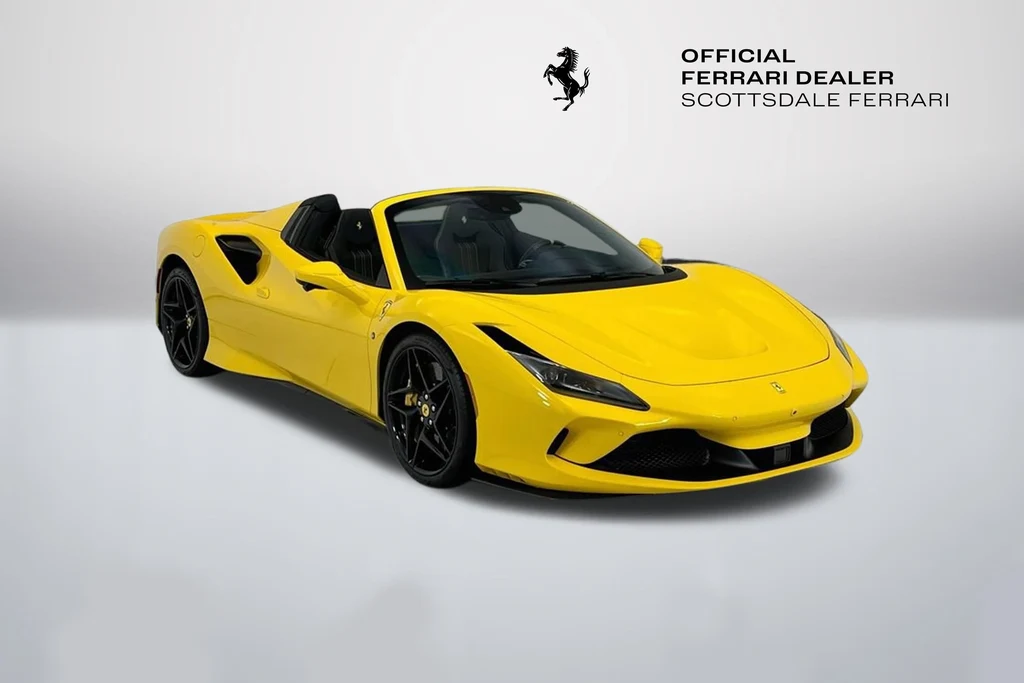 2021 Ferrari F8 Spider, 3/20