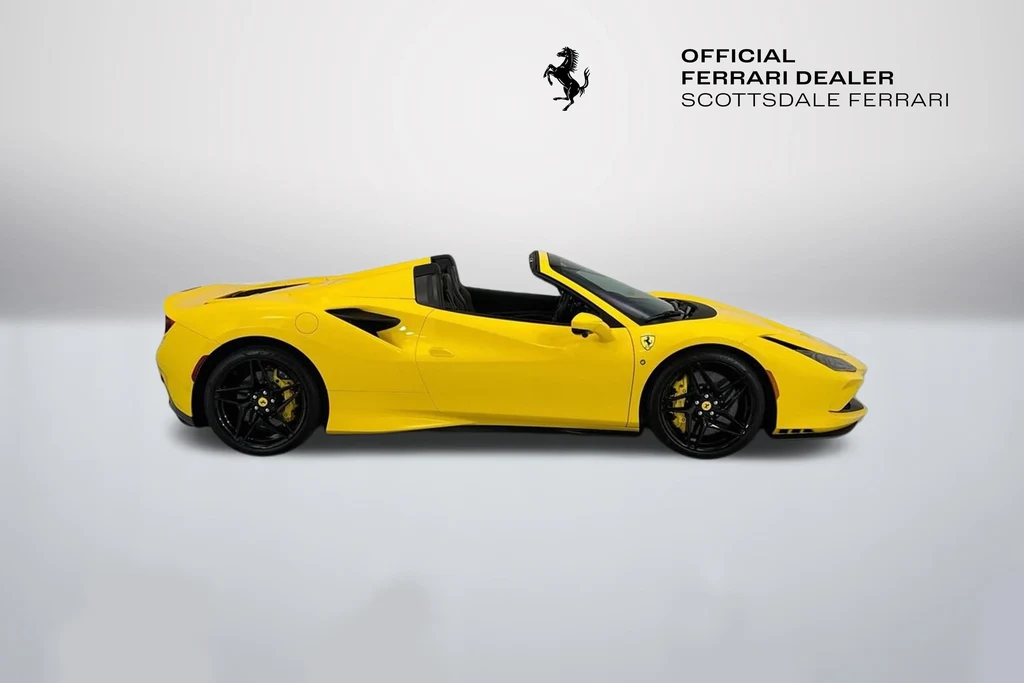 2021 Ferrari F8 Spider, 4/20