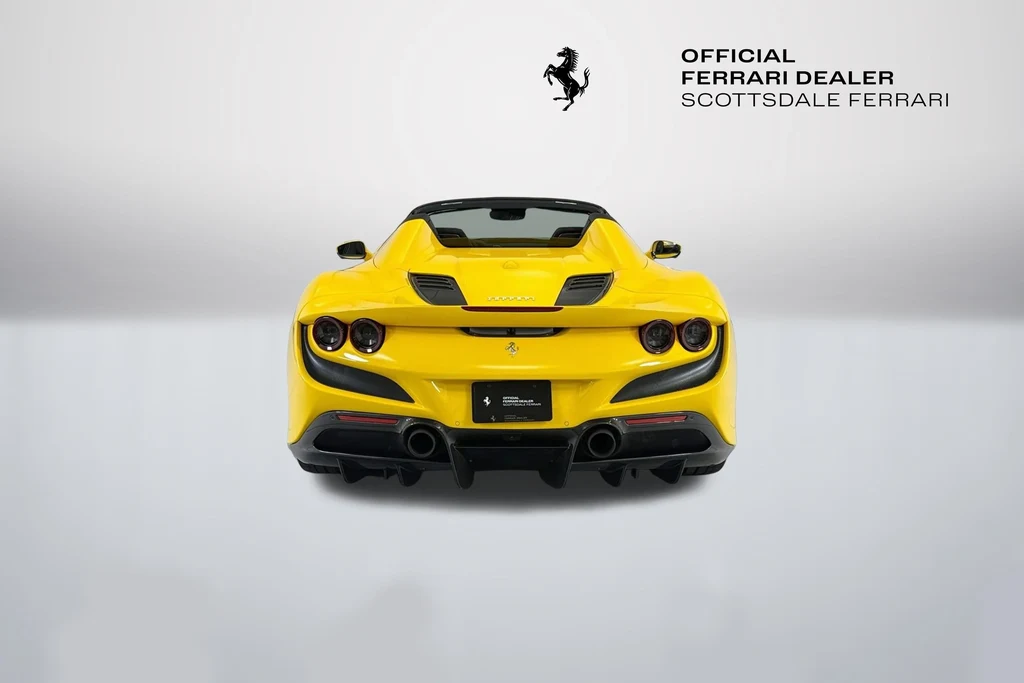 2021 Ferrari F8 Spider, 6/20