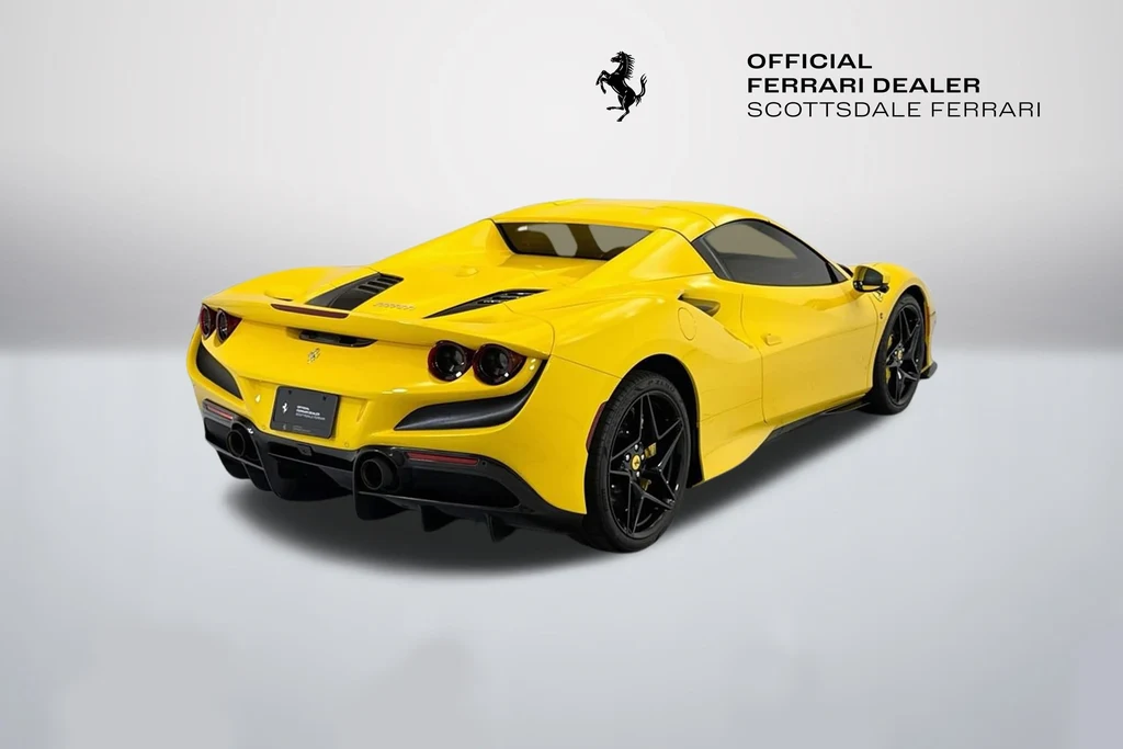 2021 Ferrari F8 Spider, 13/20