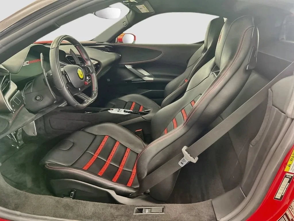 2021 Ferrari SF90 Stradale, 18/20