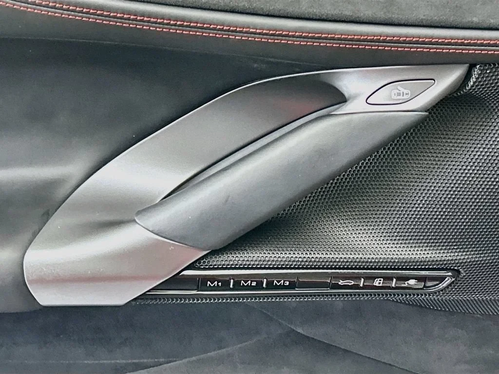 2021 Ferrari SF90 Stradale, 20/20