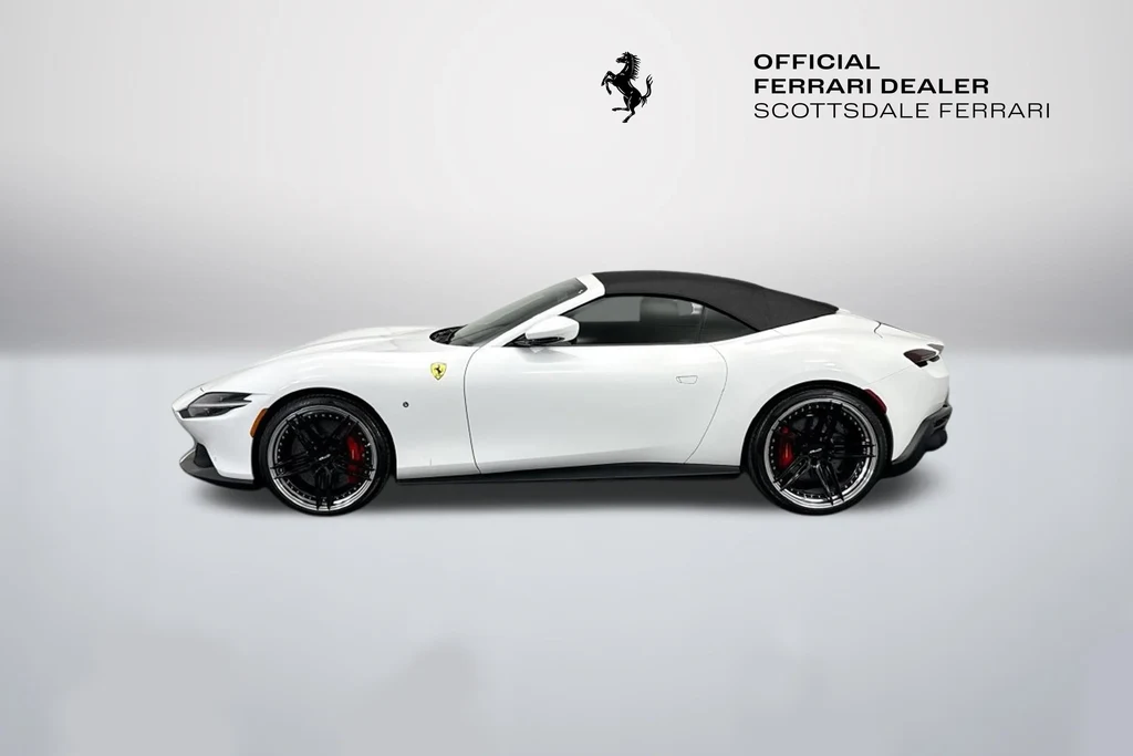 2025 Ferrari Roma Spider, 16/20