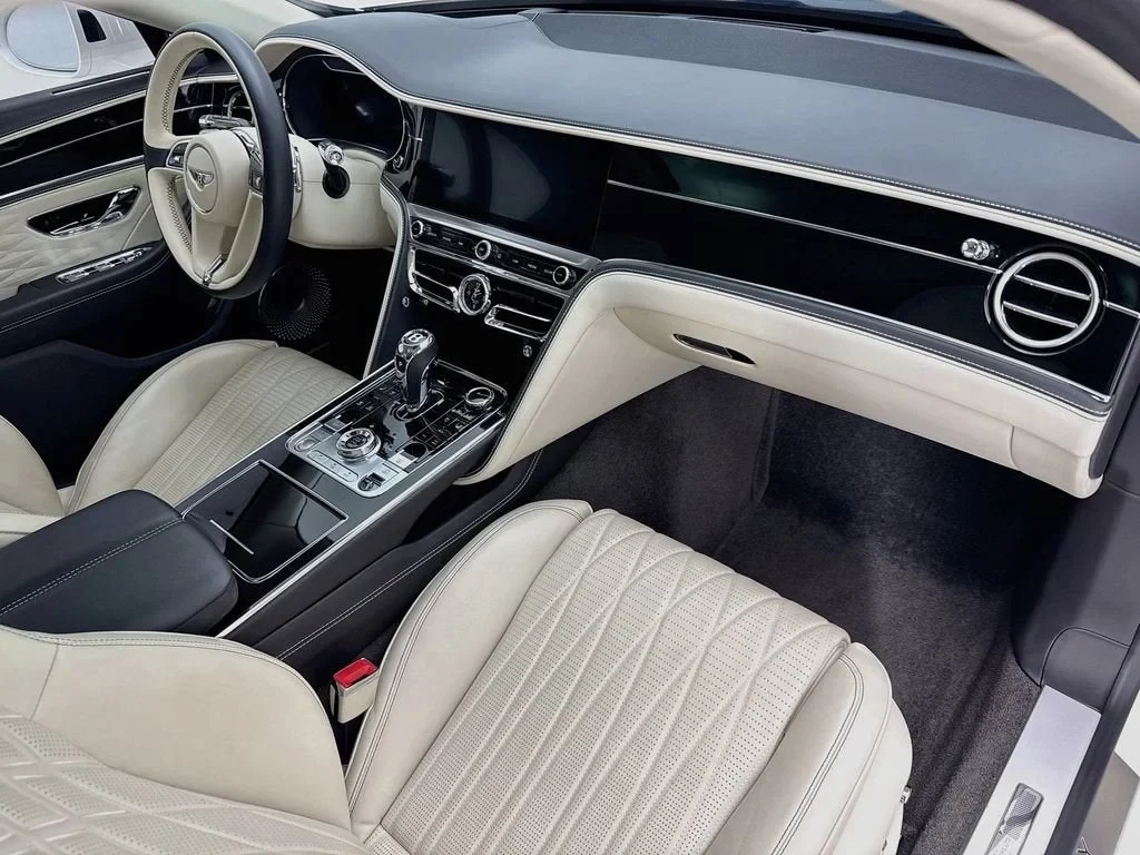 2020 Bentley Flying Spur W12, 16/20
