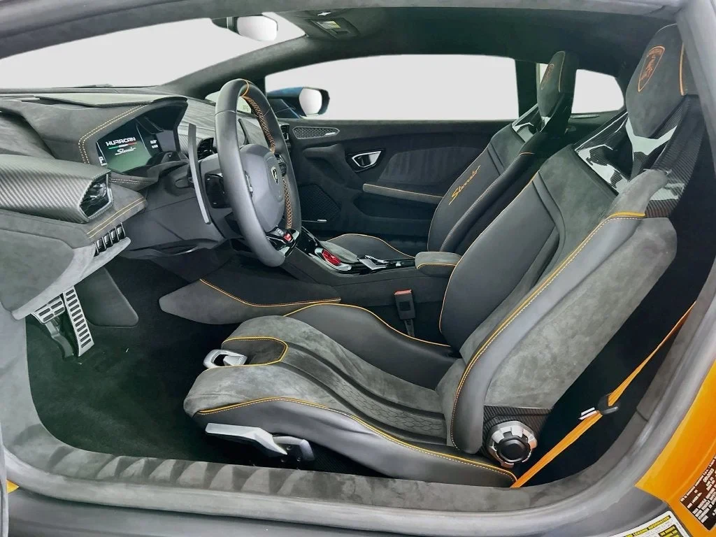 2023 Lamborghini Huracán Sterrato, 18/20