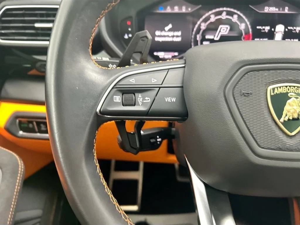 2023 Lamborghini Urus S, 11/20