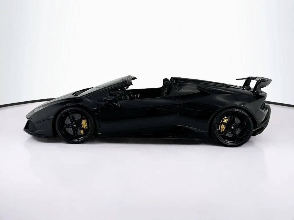 2018 Lamborghini Huracán Performante Spyder, 8/20
