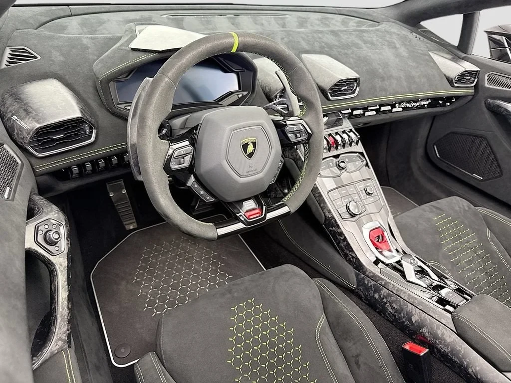 2018 Lamborghini Huracán Performante Spyder, 17/20