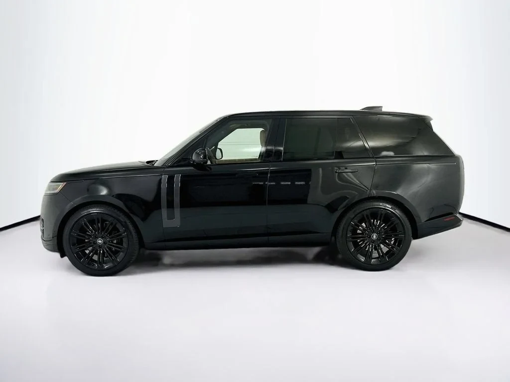 2025 Land Rover Range Rover SE (L460), 8/20
