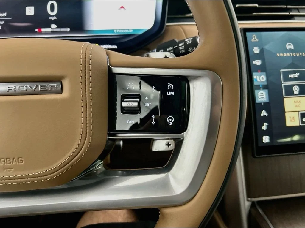 2025 Land Rover Range Rover SE (L460), 12/20