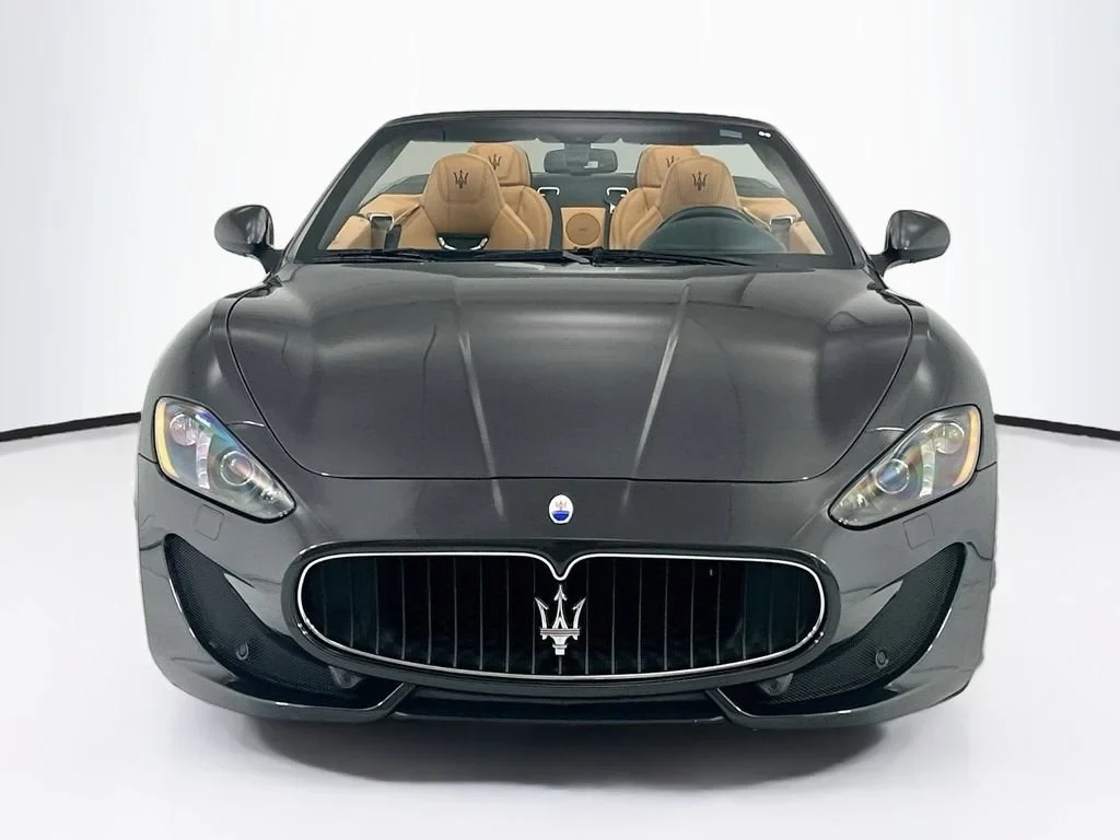 2017 Maserati GranCabrio Sport, 2/20