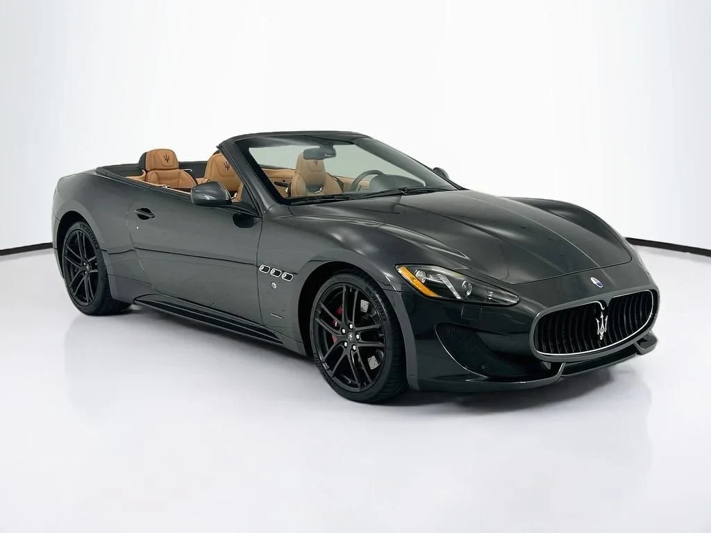 2017 Maserati GranCabrio Sport, 3/20
