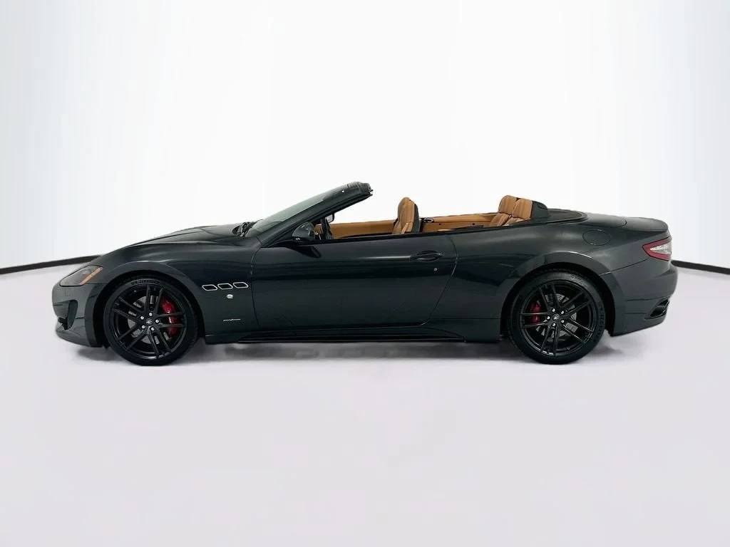 2017 Maserati GranCabrio Sport, 8/20