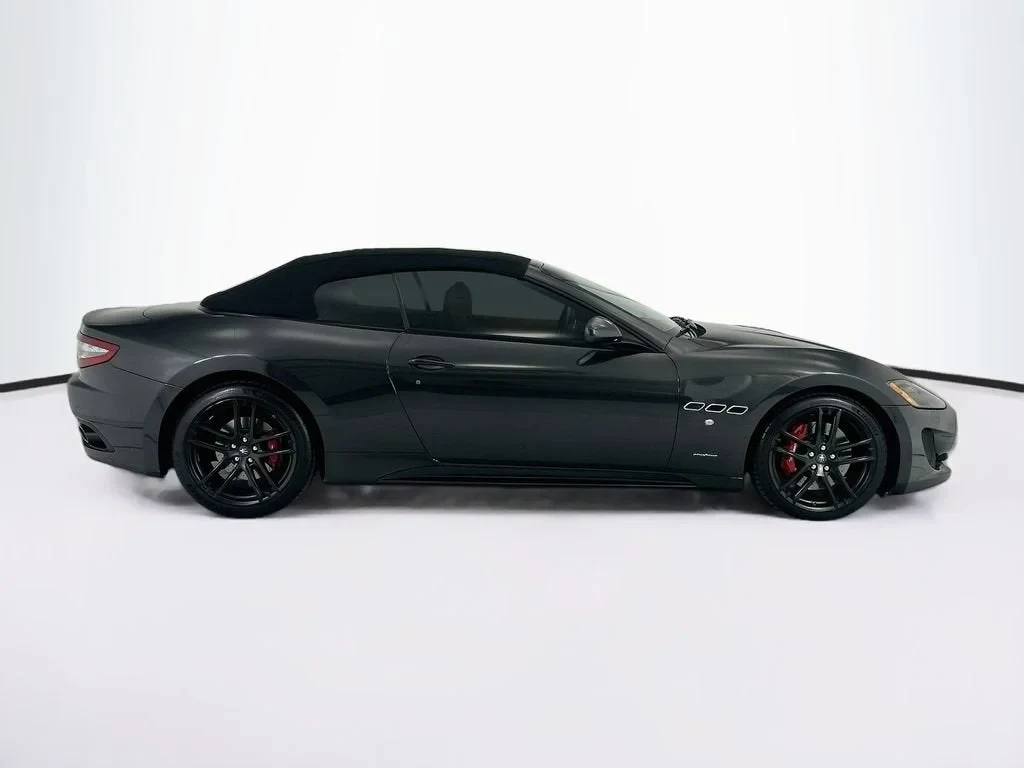2017 Maserati GranCabrio Sport, 12/20