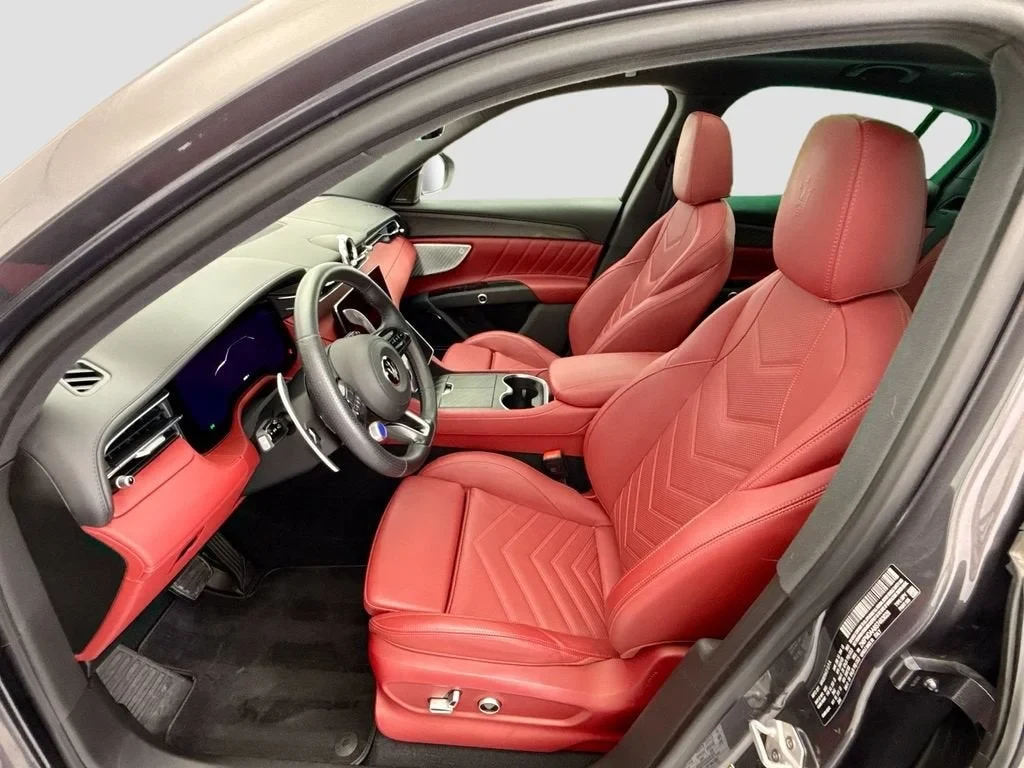 2025 Maserati Grecale GT, 18/20