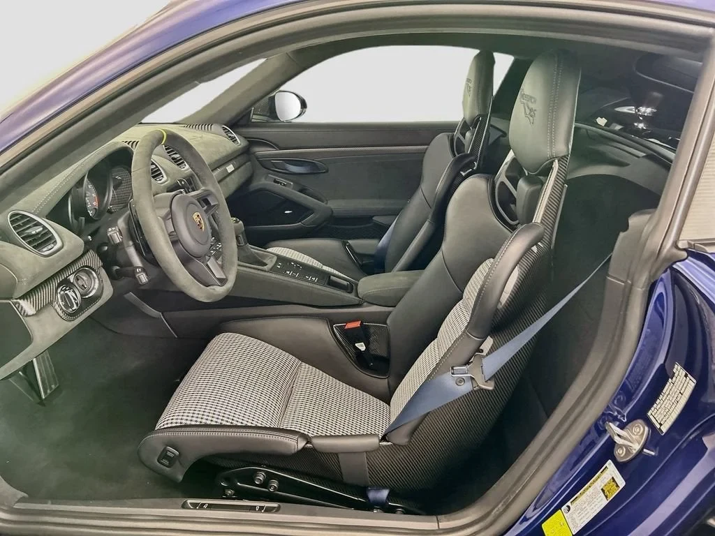 2025 Porsche 718 Cayman GT4 RS, 18/20