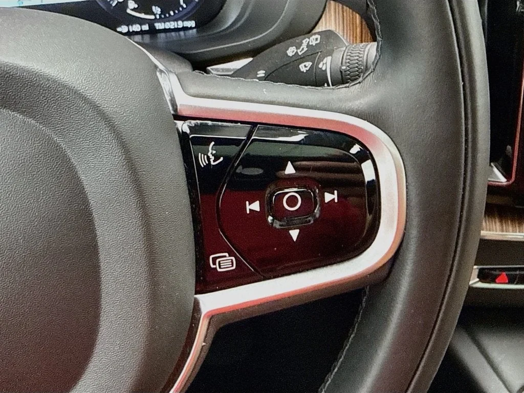 2021 Volvo XC60, 12/20
