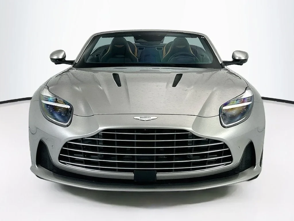 2025 Aston Martin DB12 Volante, 5/30