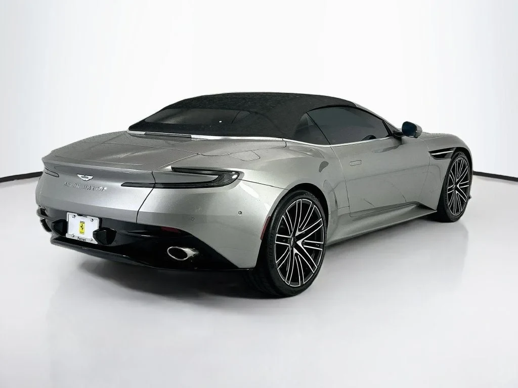 2025 Aston Martin DB12 Volante, 13/30