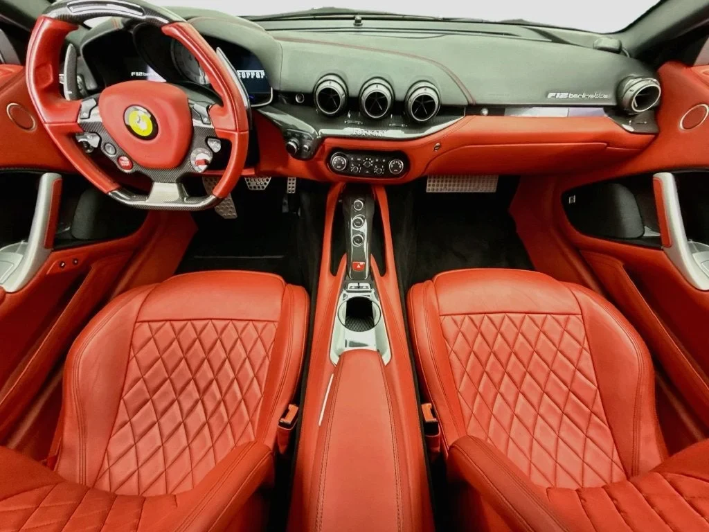 2014 Ferrari F12berlinetta, 2/30