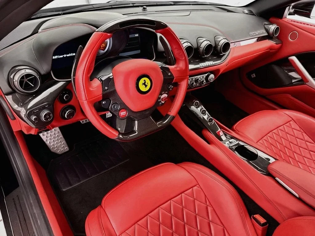 2014 Ferrari F12berlinetta, 3/30