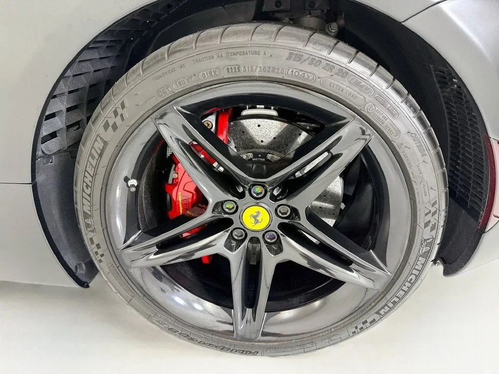 2021 Ferrari SF90 Stradale, 27/30