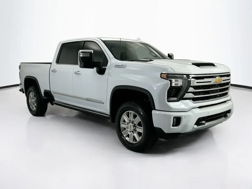 2026 Chevrolet Silverado 3500HD, 2/30