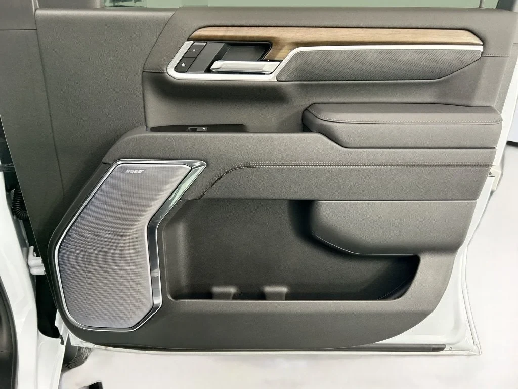 2026 Chevrolet Silverado 3500HD, 22/30