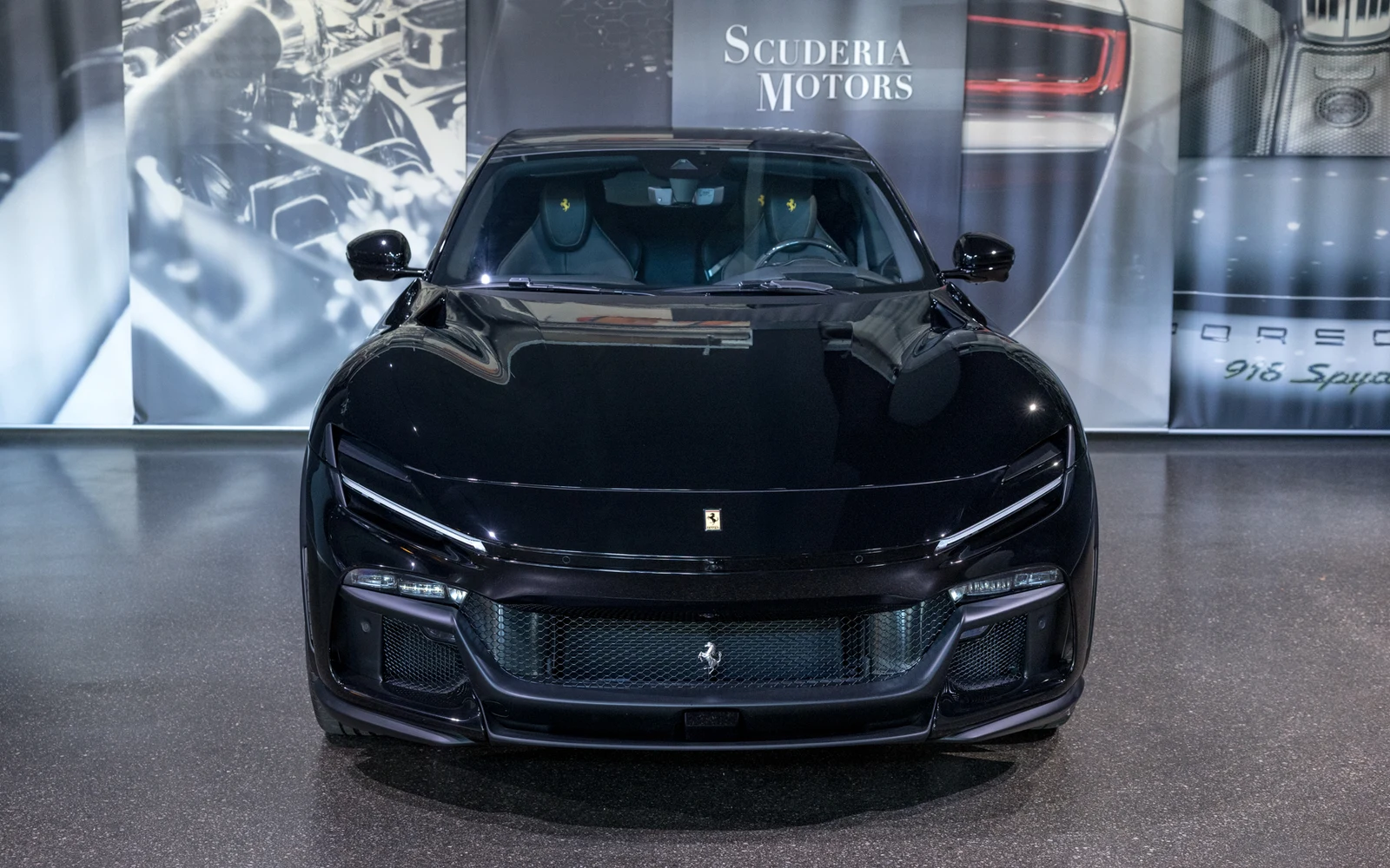 Ferrari Purosangue, 3/10