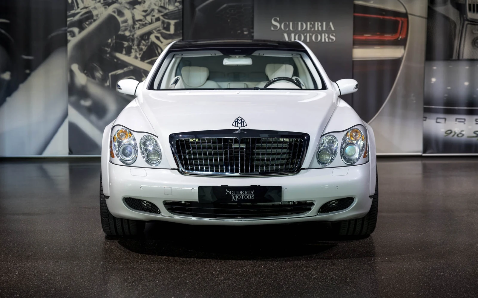 Maybach 62 S Landaulet, 2/10