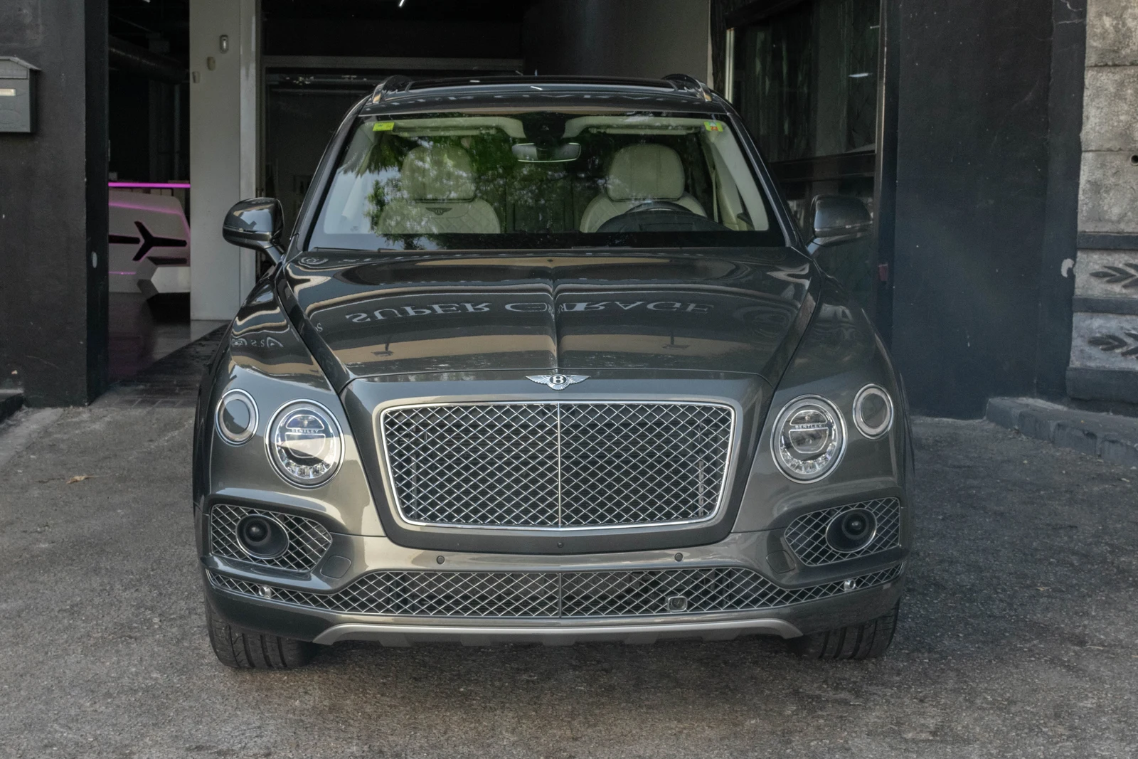 Bentley Bentayga W12, 5/10