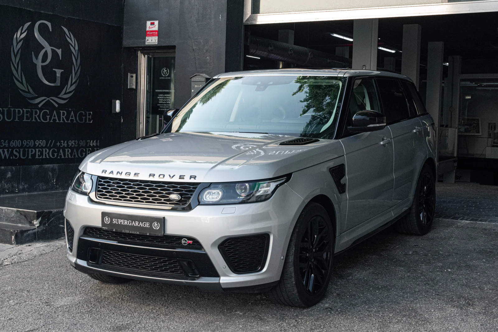 2017 Land Rover Range Rover Sport SVR, 6/10