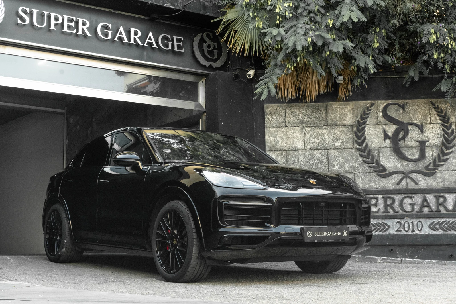 2022 Porsche Cayenne Coupé GTS, 4/10