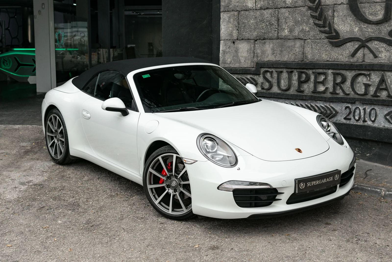 2014 Porsche 911 (991.1) Carrera Cabriolet, 2/10