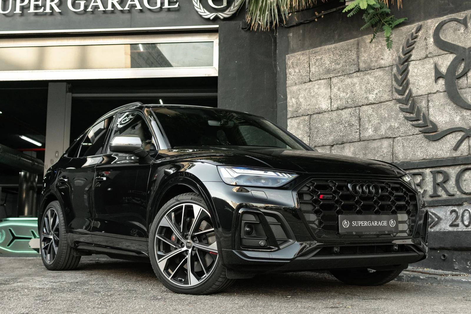 Audi SQ5 Sportback TDI quattro · black · SuperGarage Marbella