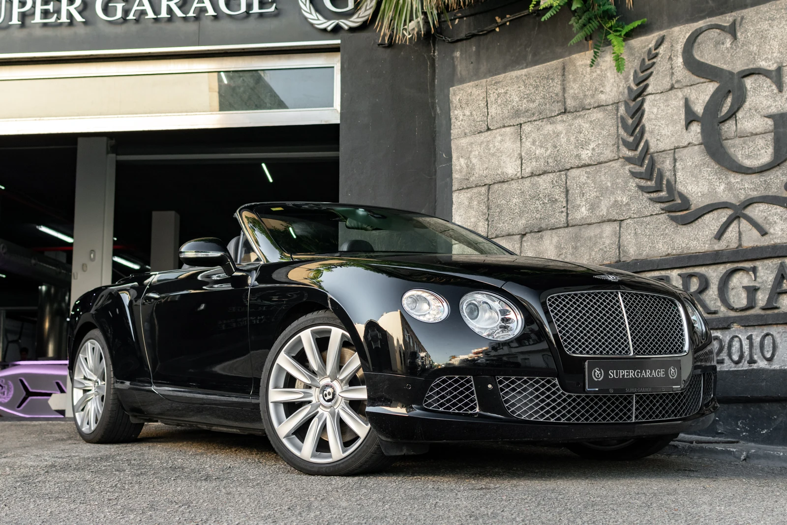 2012 Bentley Continental GTC W12, 4/10