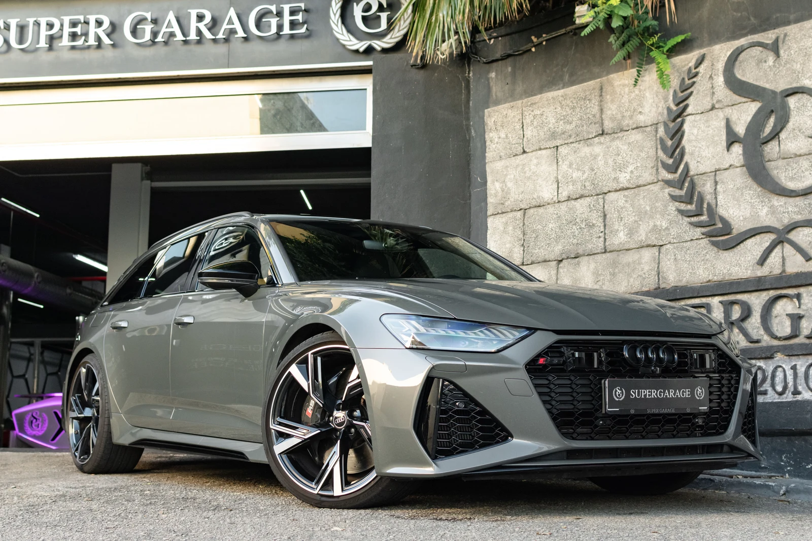 Audi RS6 Avant · Audi Exclusive gray · SuperGarage Marbella