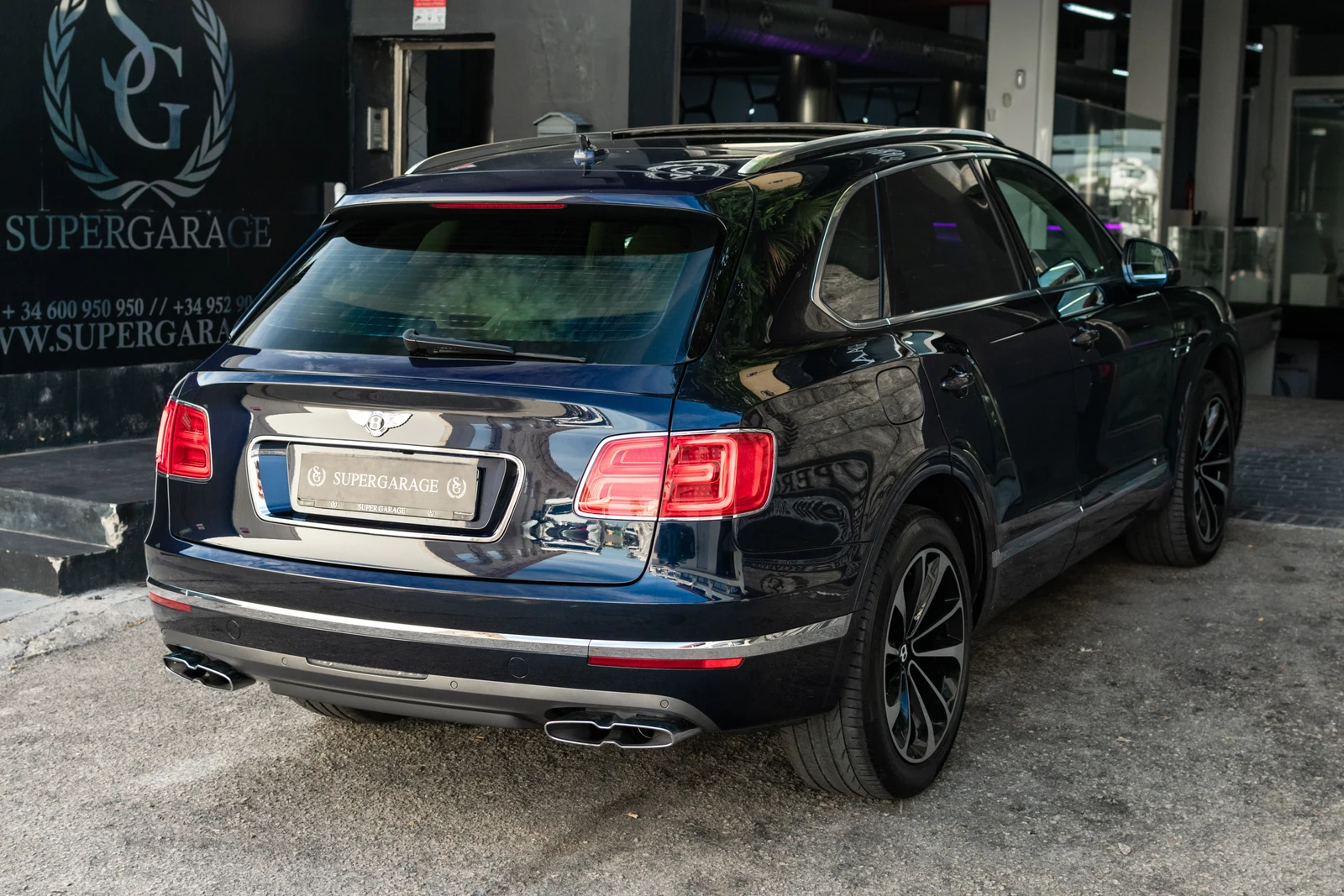 2018 Bentley Bentayga Diesel, 8/10