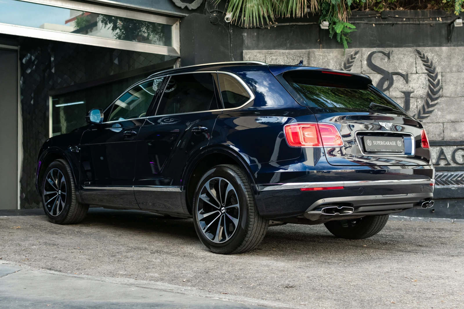 2018 Bentley Bentayga Diesel, 10/10