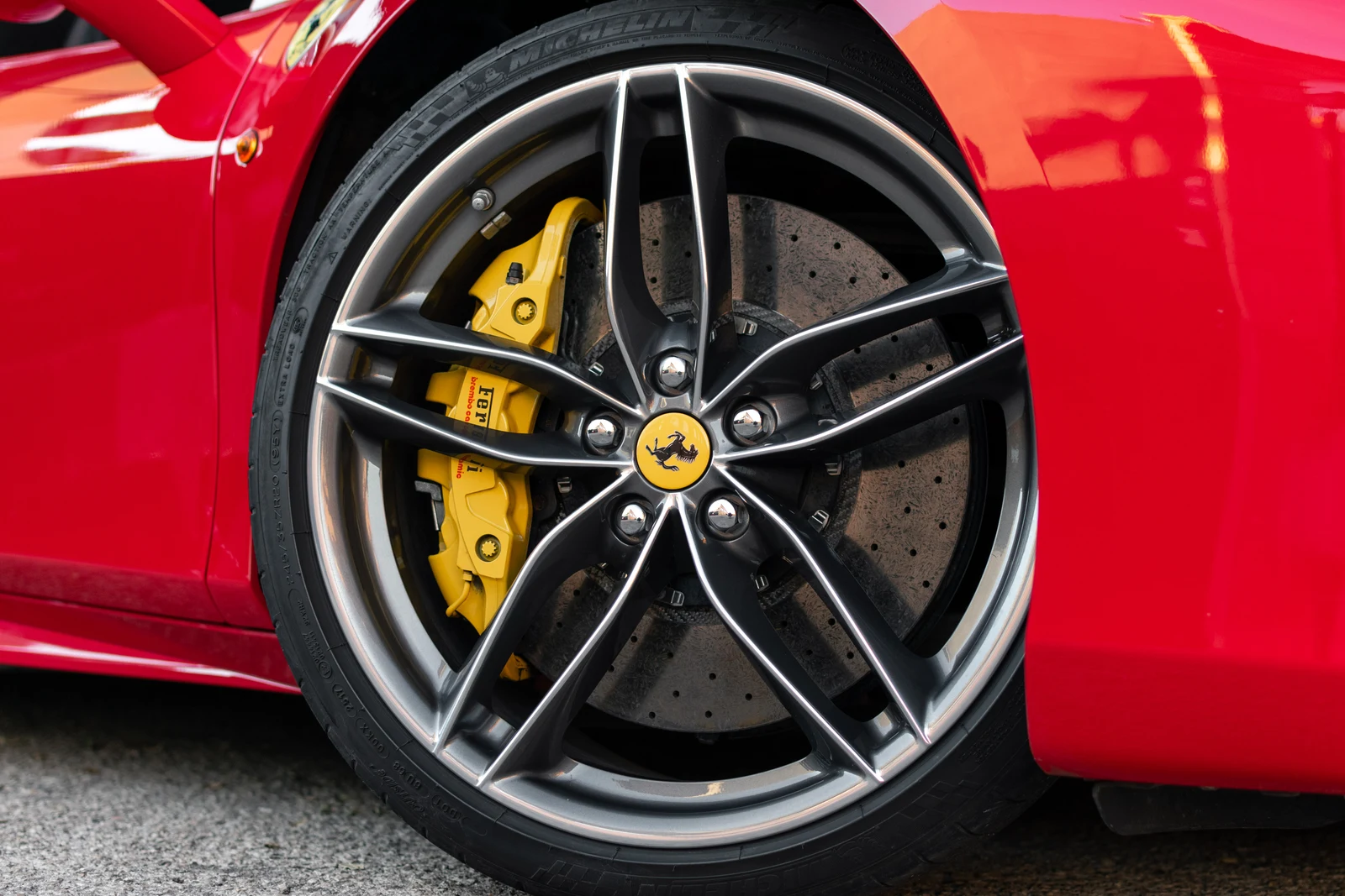 2018 Ferrari 488 Spider, 7/10