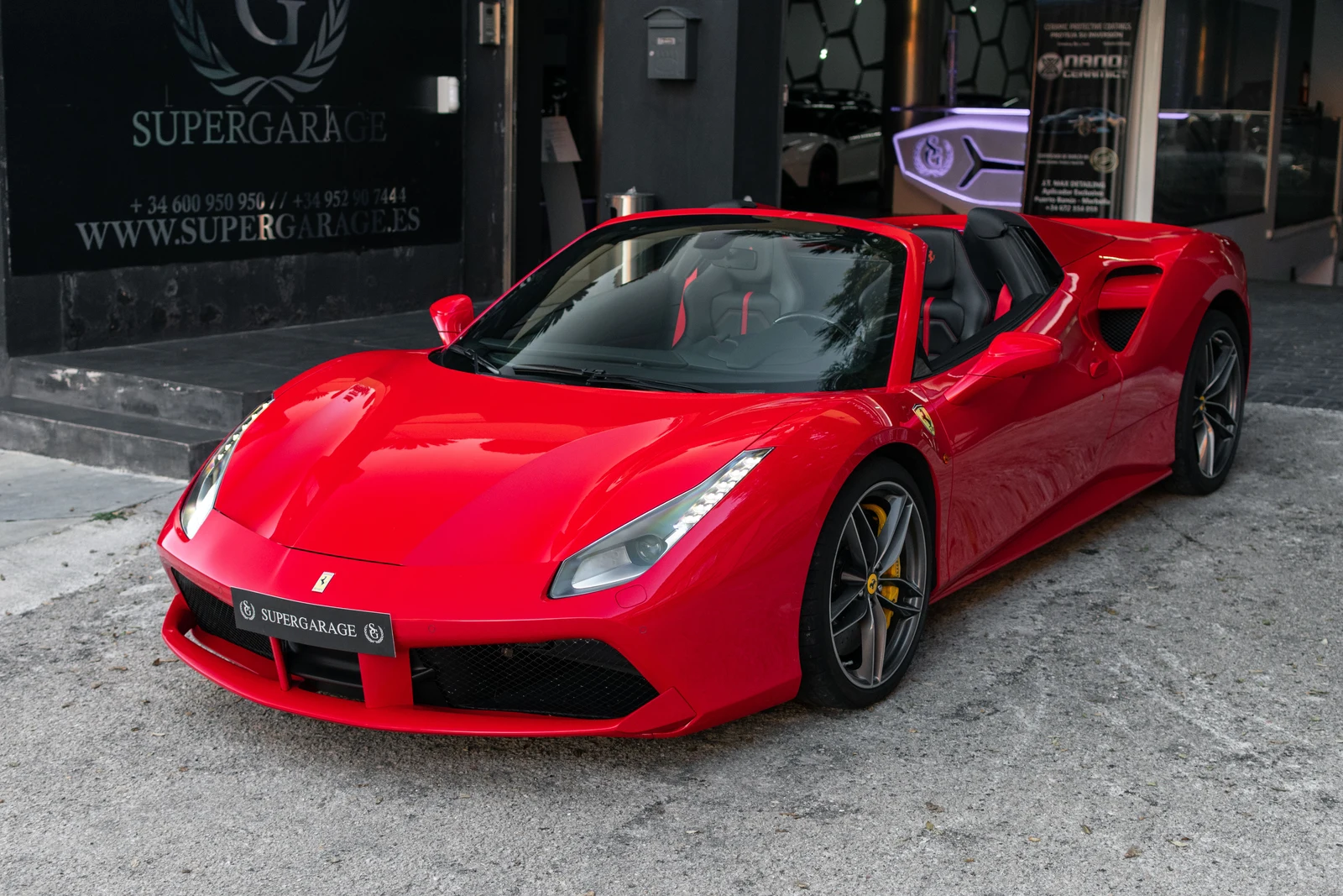 2018 Ferrari 488 Spider, 10/10