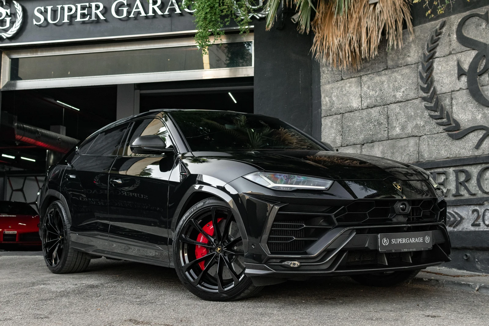 Lamborghini Urus · Nero Noctis · SuperGarage Marbella