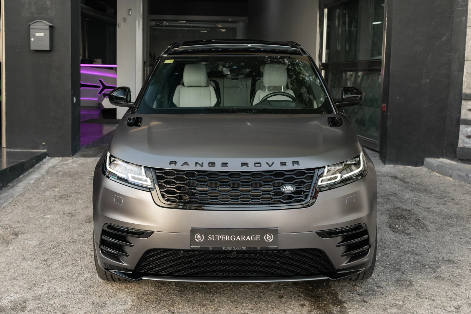 2017 Land Rover Range Rover Velar 3.0D R-Dynamic SE, 6/10