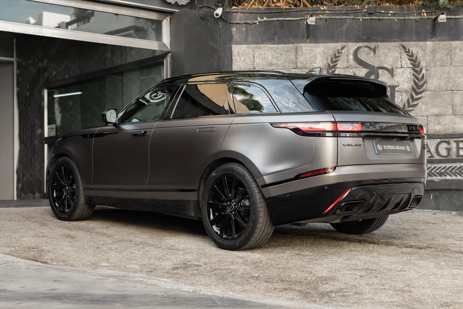 2017 Land Rover Range Rover Velar 3.0D R-Dynamic SE, 10/10