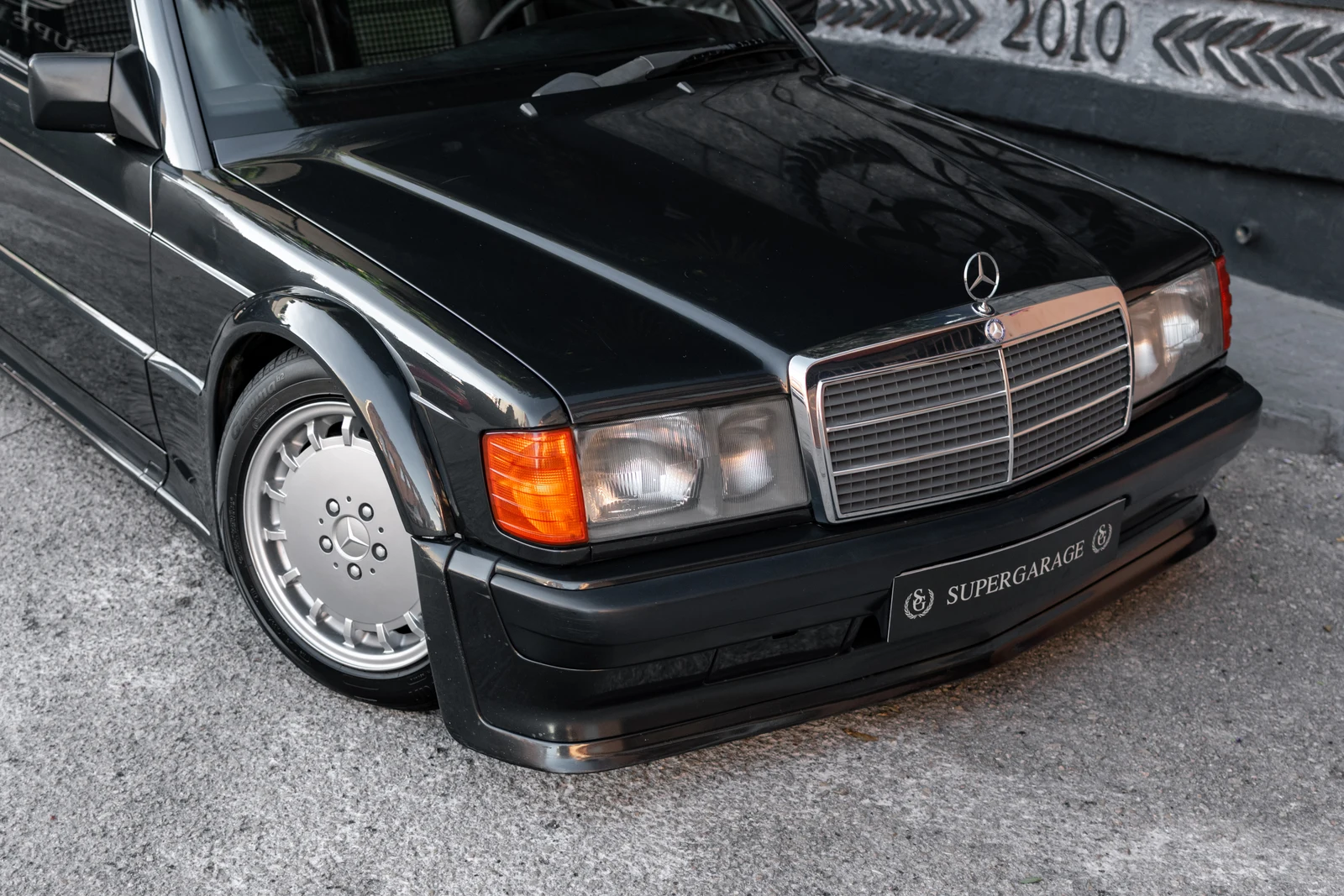 1989 Mercedes-Benz 190 E 2.5-16 Evolution I, 2/10