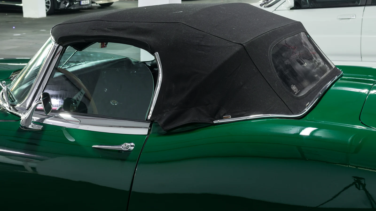 1969 Jaguar E-Type Series 2 4.2 Roadster, 4/10