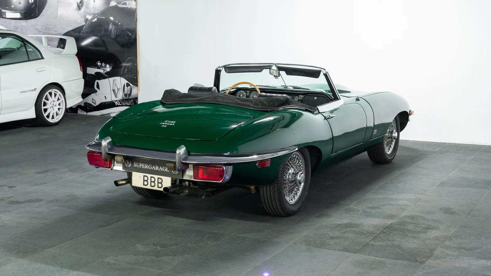 1969 Jaguar E-Type Series 2 4.2 Roadster, 8/10