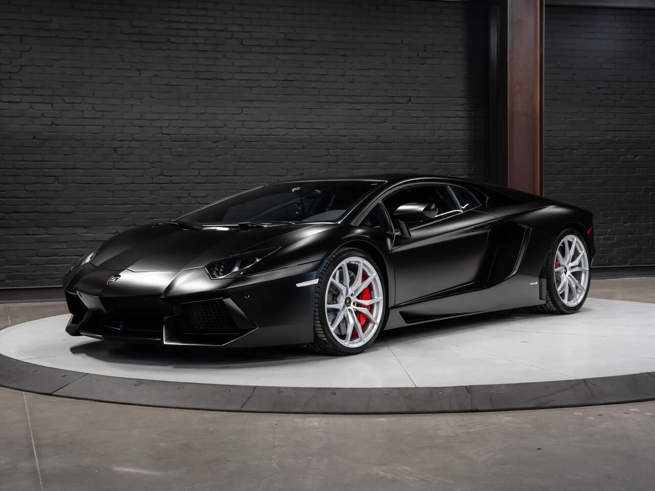 2017 Lamborghini Aventador, 5/30