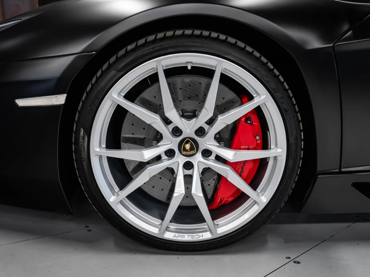2017 Lamborghini Aventador, 15/30